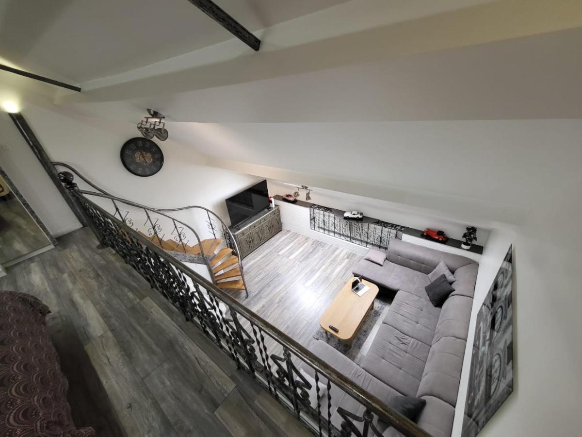 Duplex Elegant Situe A 1Min De La Gare Du Nord Apartman Brüsszel Kültér fotó