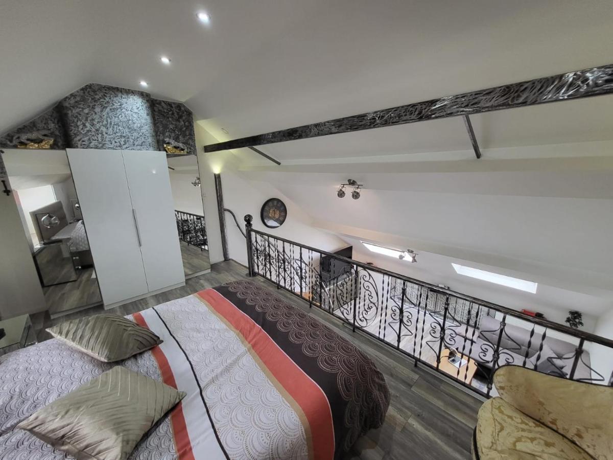 Duplex Elegant Situe A 1Min De La Gare Du Nord Apartman Brüsszel Kültér fotó