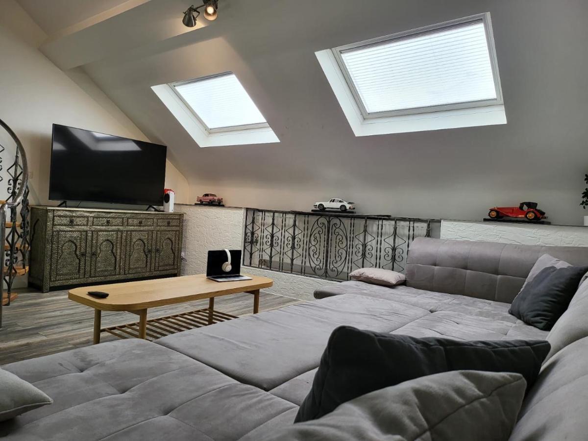 Duplex Elegant Situe A 1Min De La Gare Du Nord Apartman Brüsszel Kültér fotó